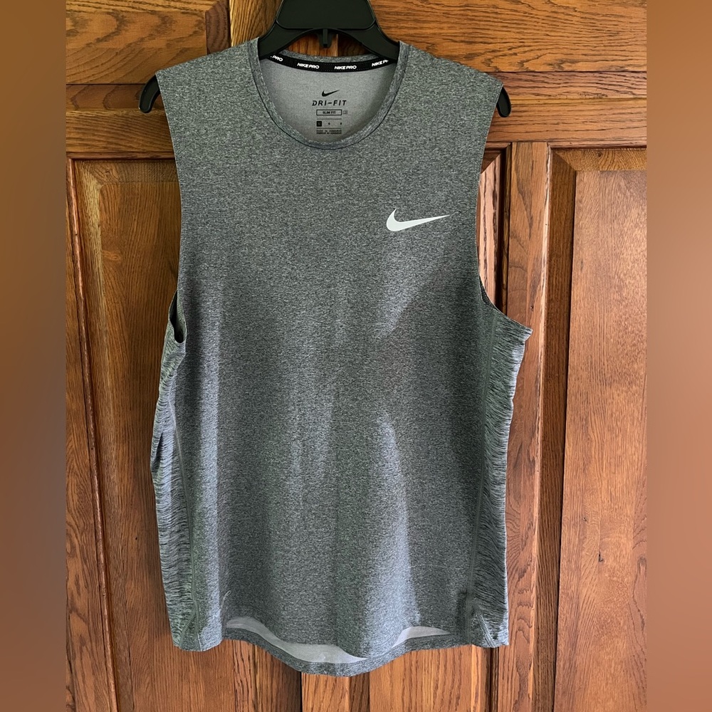 Nike Pro Tank Top - Gray - Men’s Large (40)